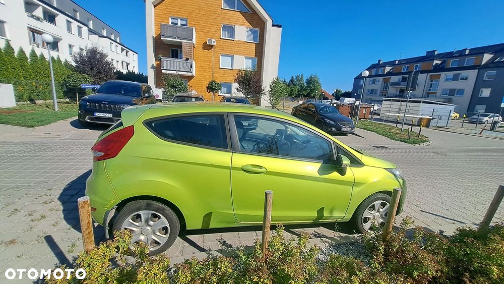 Ford Fiesta - 4