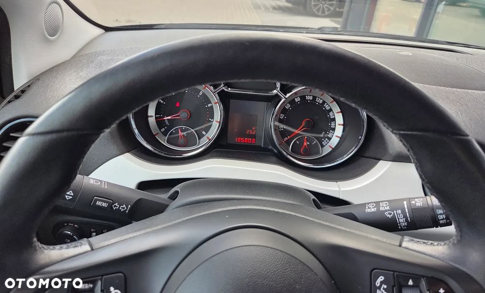 Opel Adam 1.2 Black Link - 31