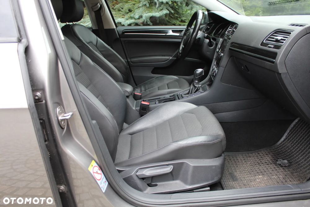 Volkswagen Golf 2.0 BlueTDI DSG Highline - 13