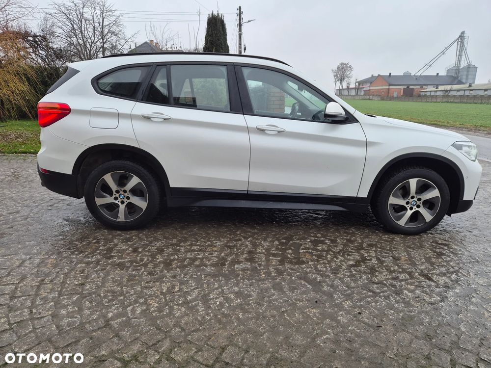 BMW X1 sDrive18d - 7