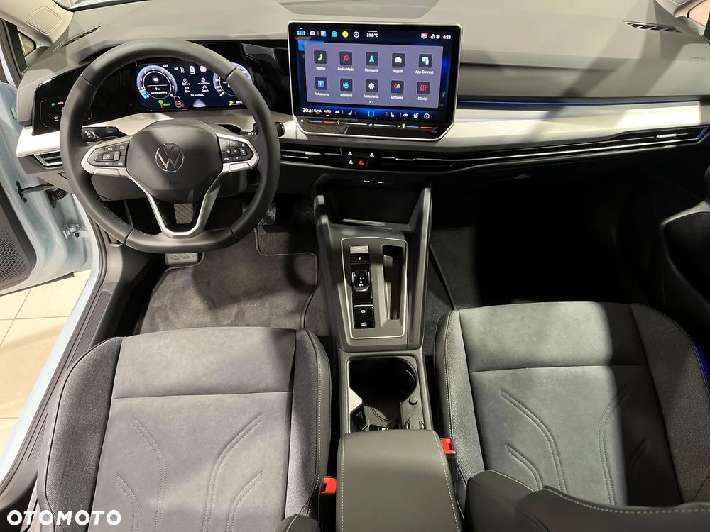 Volkswagen Golf Variant - 24