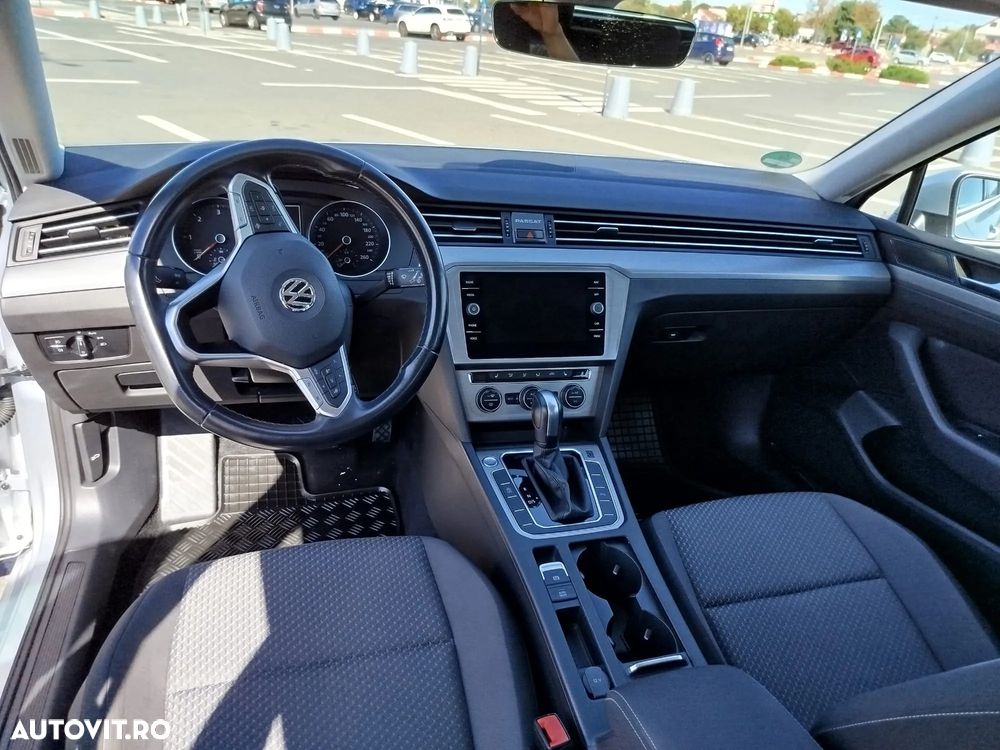 Volkswagen Passat - 9