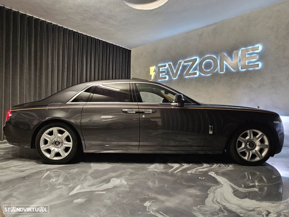Rolls Royce Ghost - 8