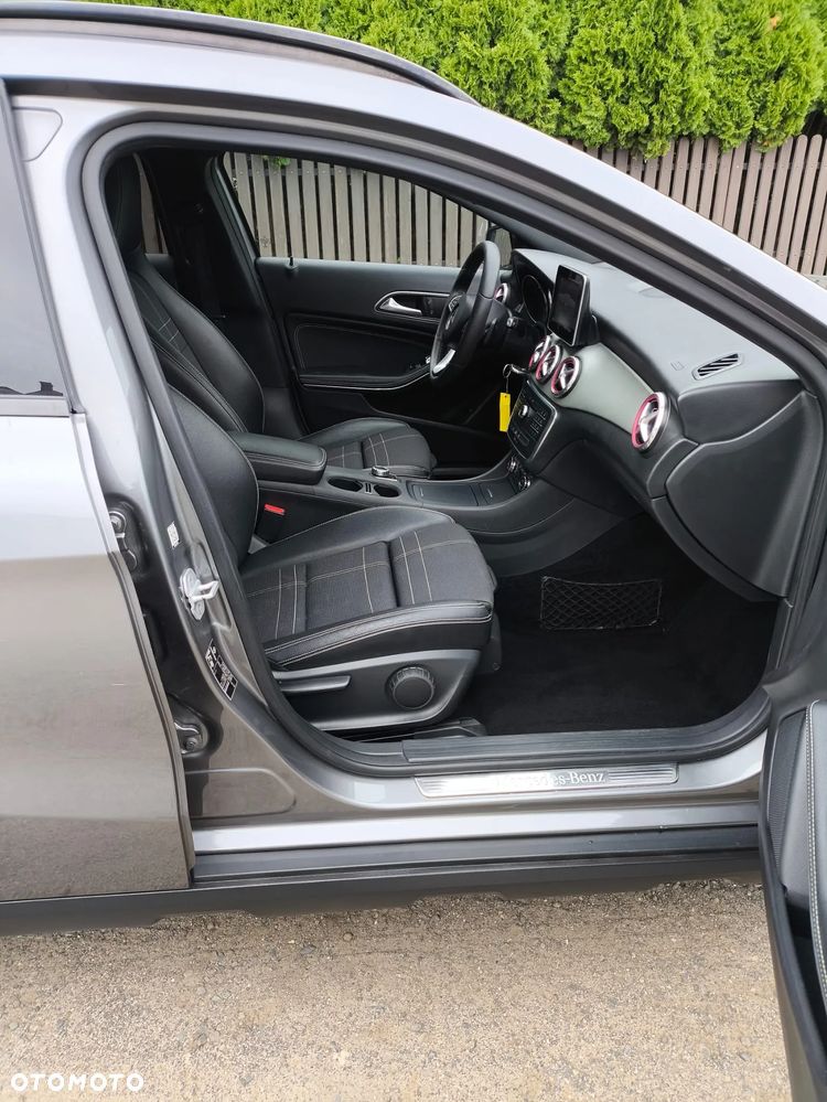 Mercedes-Benz GLA 200 (CDI) d 7G-DCT - 17