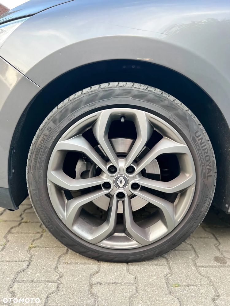 Renault Grand Scenic - 16