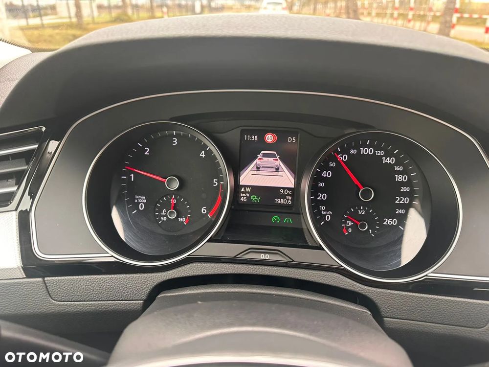 Volkswagen Passat 2.0 TDI BMT SCR Comfortline DSG7 - 28
