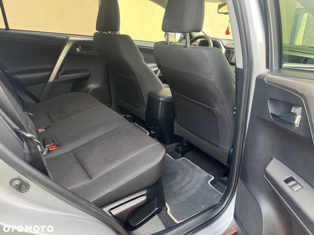 Toyota RAV4 - 39