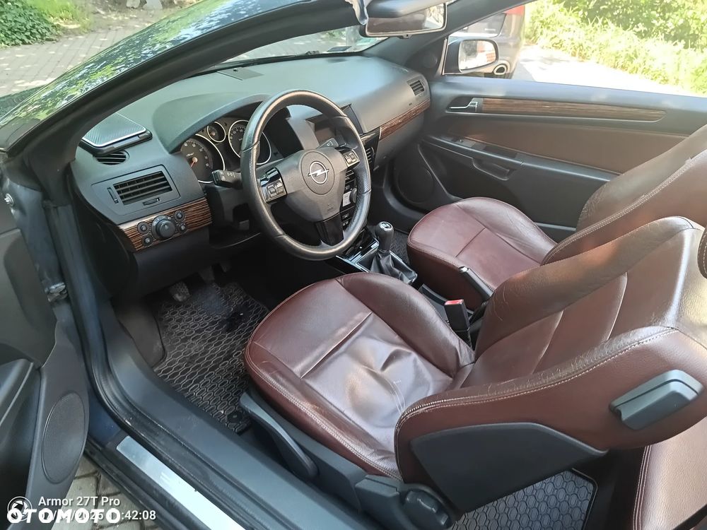 Opel Astra 1.8 Cosmo - 9