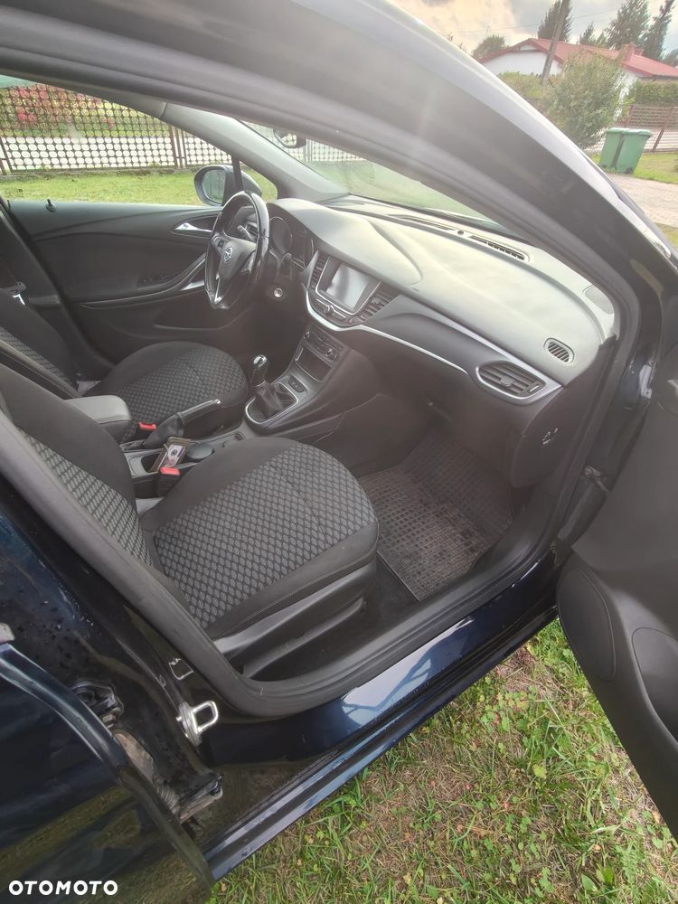 Opel Astra - 2
