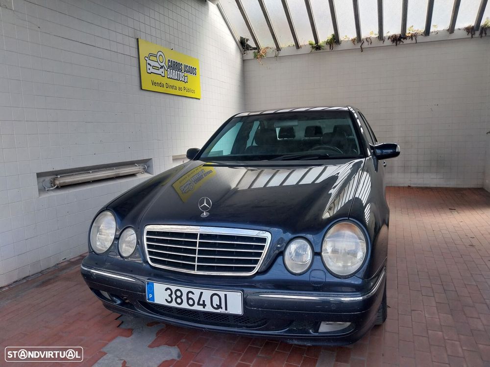 Mercedes-Benz E 270 CDi Avantgarde - 21