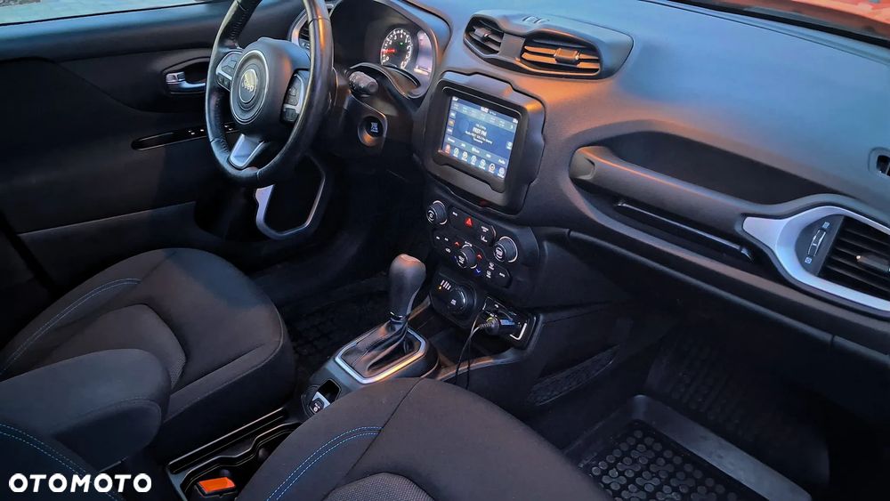Jeep Renegade - 13