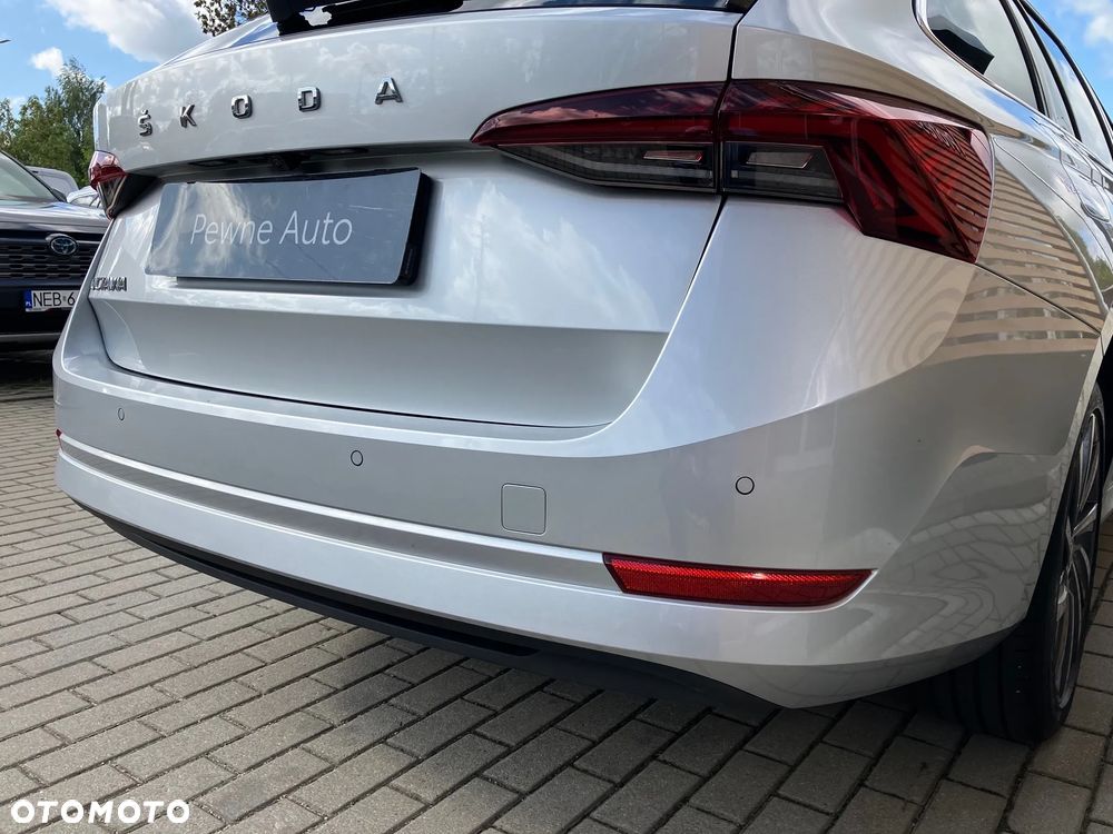 Skoda Octavia 2.0 TDI SCR Style DSG - 10