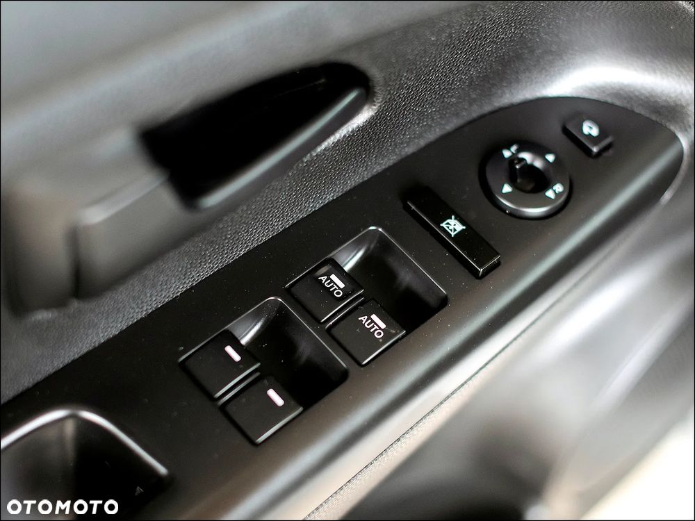 Kia Venga - 30