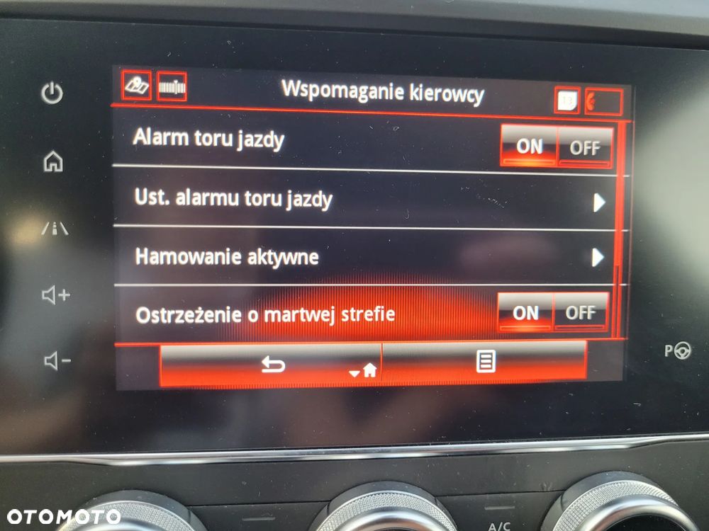 Renault Kadjar TCe 160 EDC GPF BLACK EDITION - 17