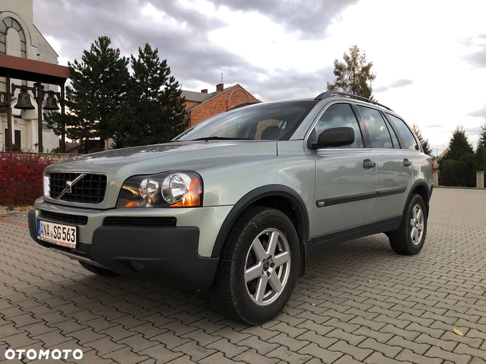Volvo XC 90 2.5T AWD Momentum - 1