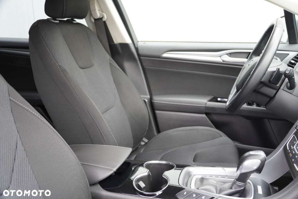 Ford Mondeo - 14