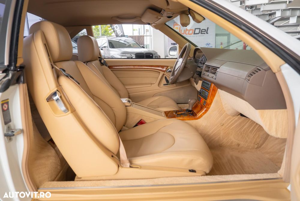 Mercedes-Benz SL 500 Aut - 19