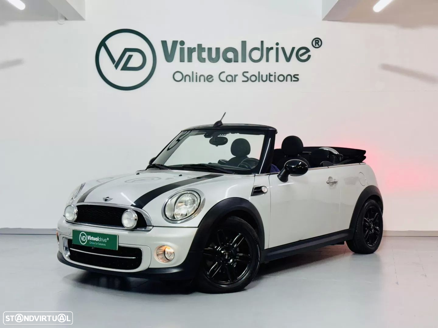 MINI Cabrio Cooper D - 12
