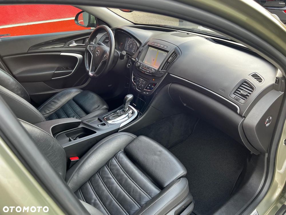Opel Insignia - 19