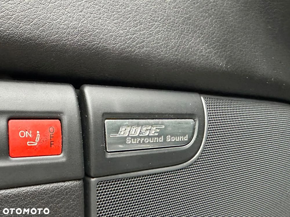 Audi A8 4.2 Quattro - 8