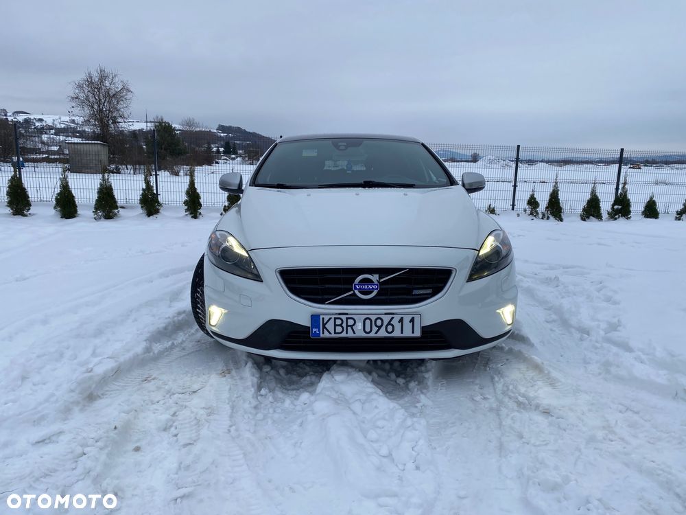 Volvo V40 D3 R Design - 5