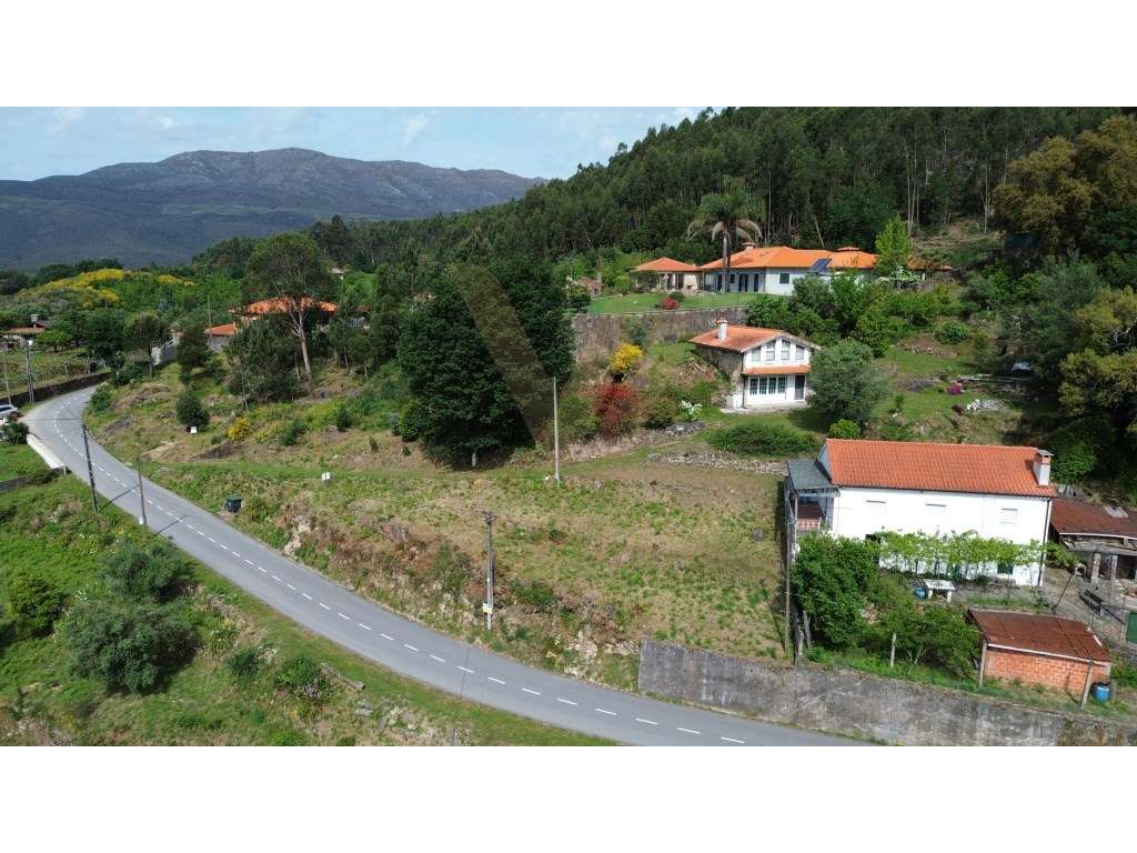 Terreno para Construção 972 m² | Moreira do Lima - Ponte de Lima - Grande imagem: 3/6