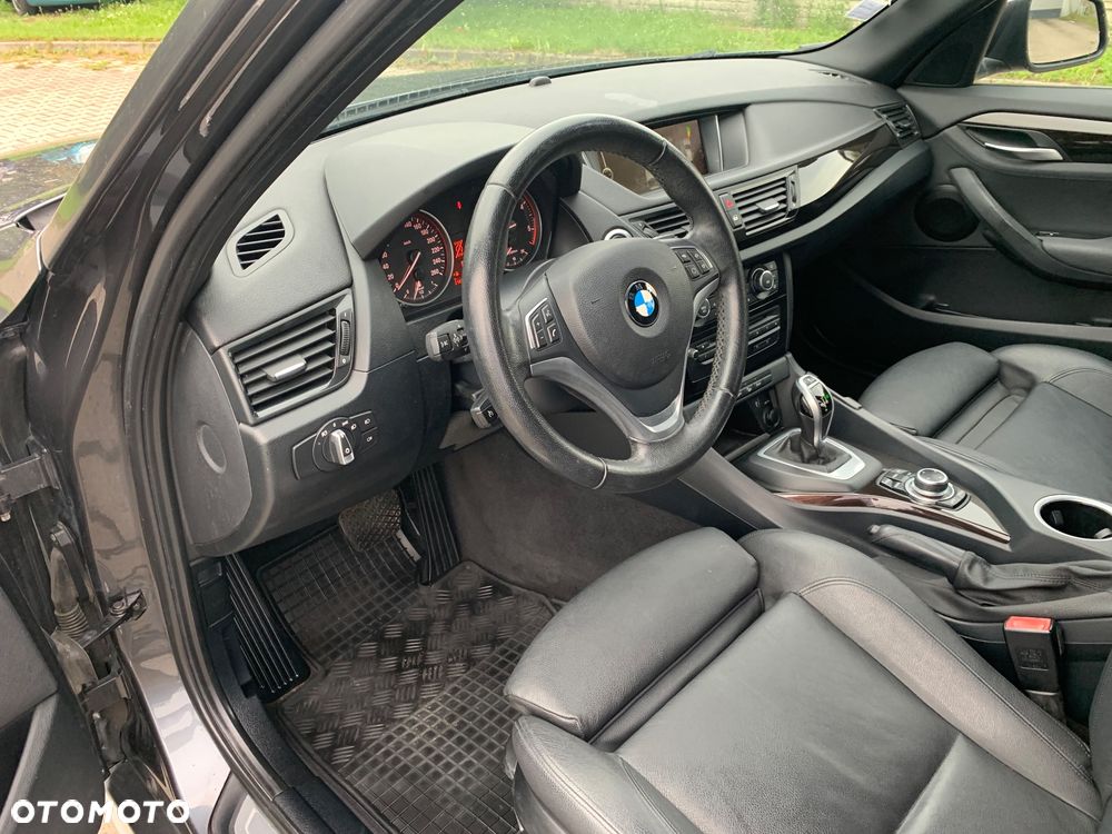 BMW X1 xDrive20d Sport Line - 15