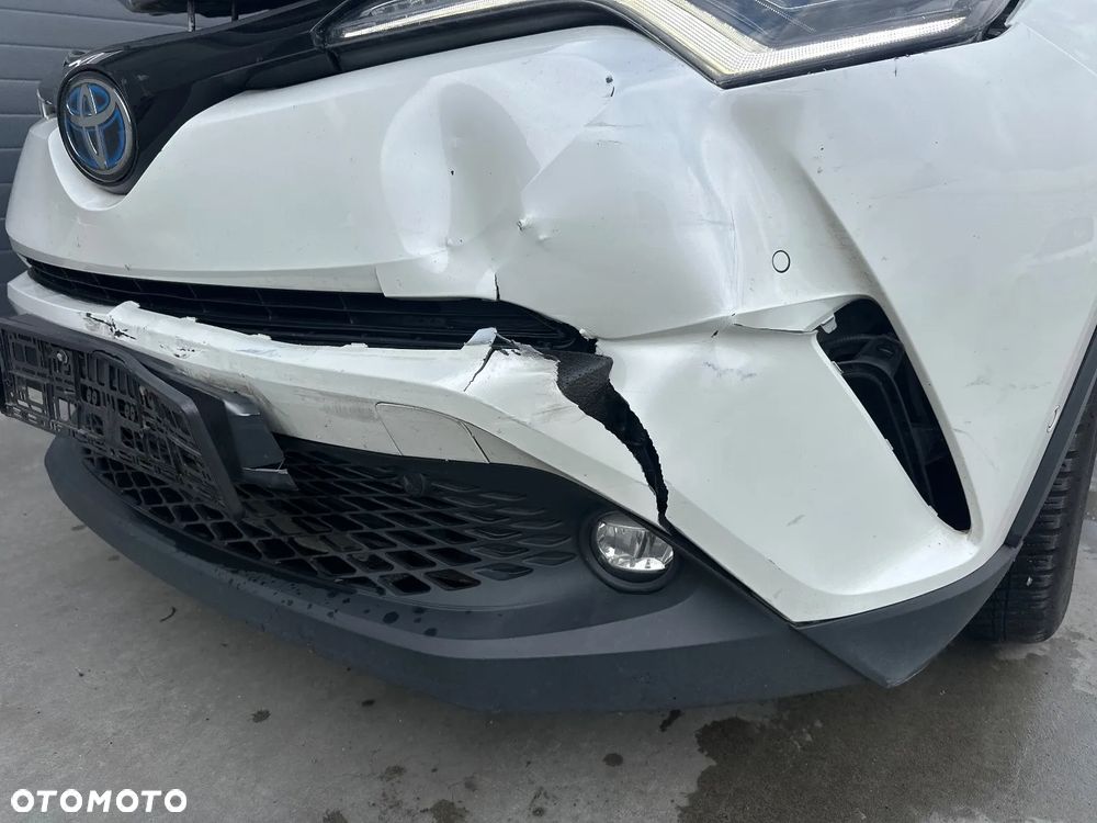 Toyota C-HR 1.8 Hybrid Prestige - 13