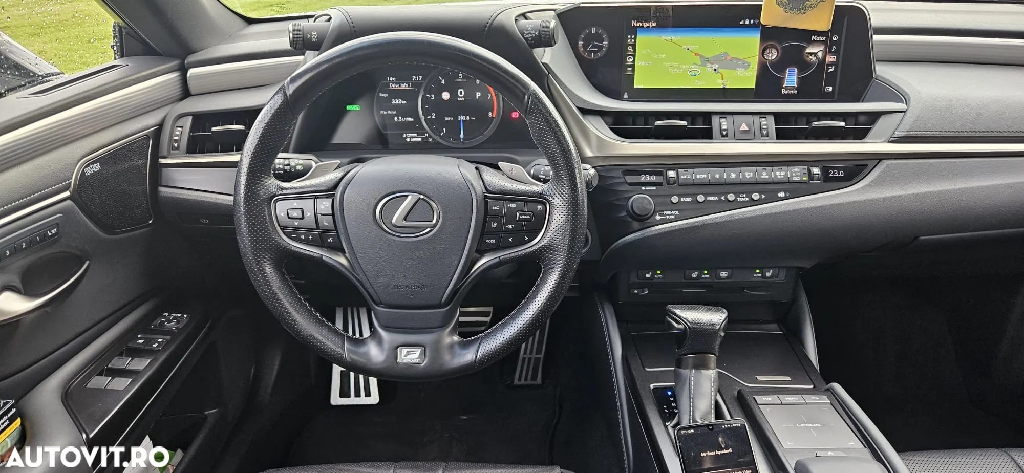 Lexus Seria ES 300h F Sport - 10