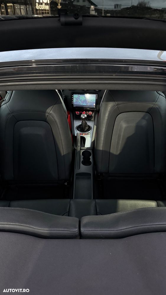 Audi TT Coupe 2.0 TDI quattro - 12