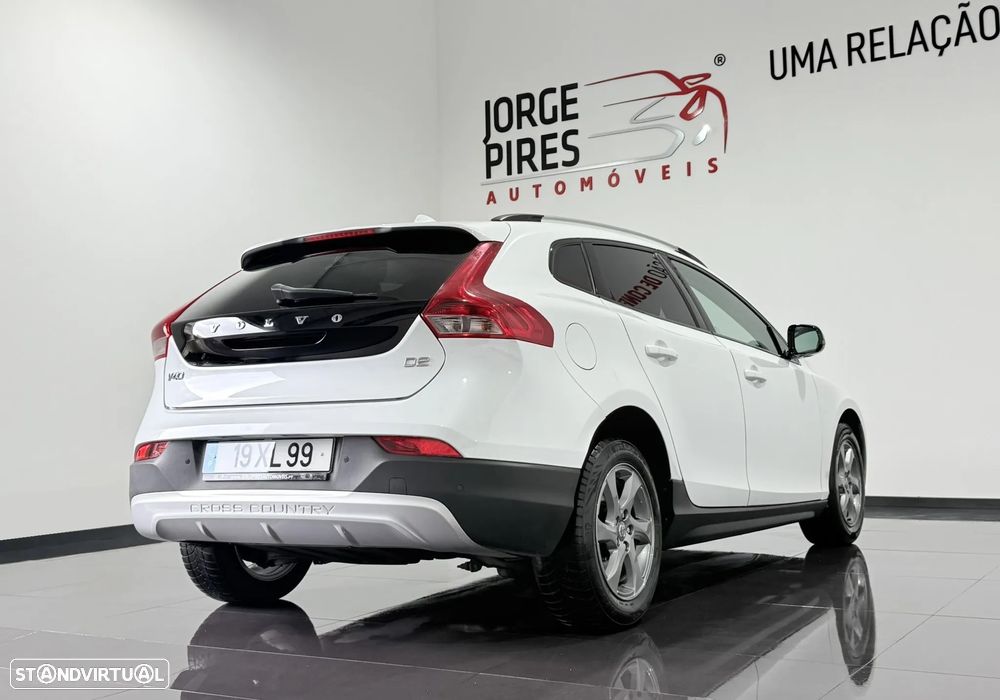 Volvo V40 Cross Country D2 Momentum - 13