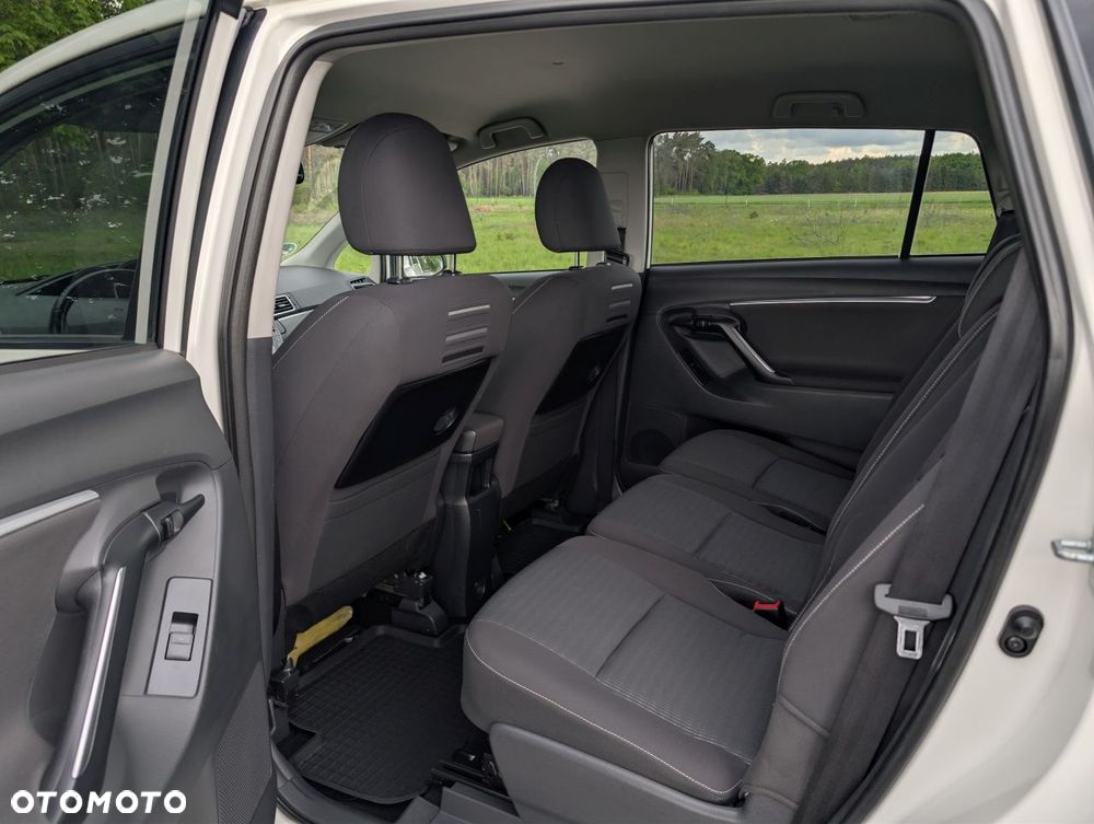 Toyota Verso 1.6 Sol EU5 7os - 18