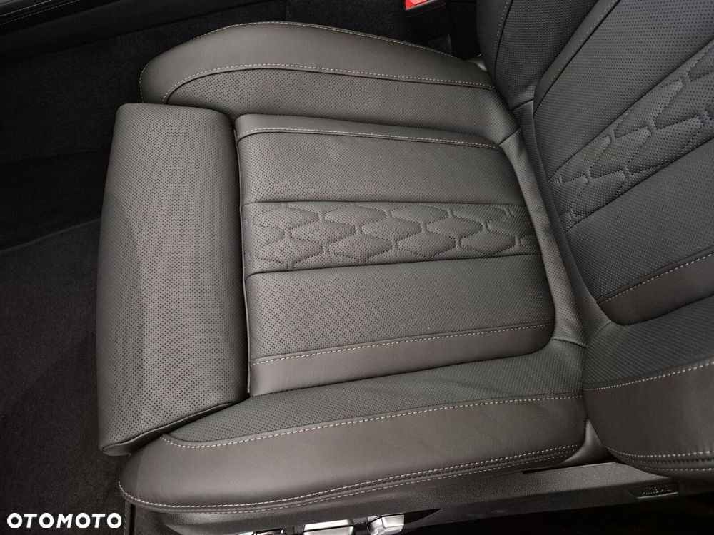 BMW X7 - 14