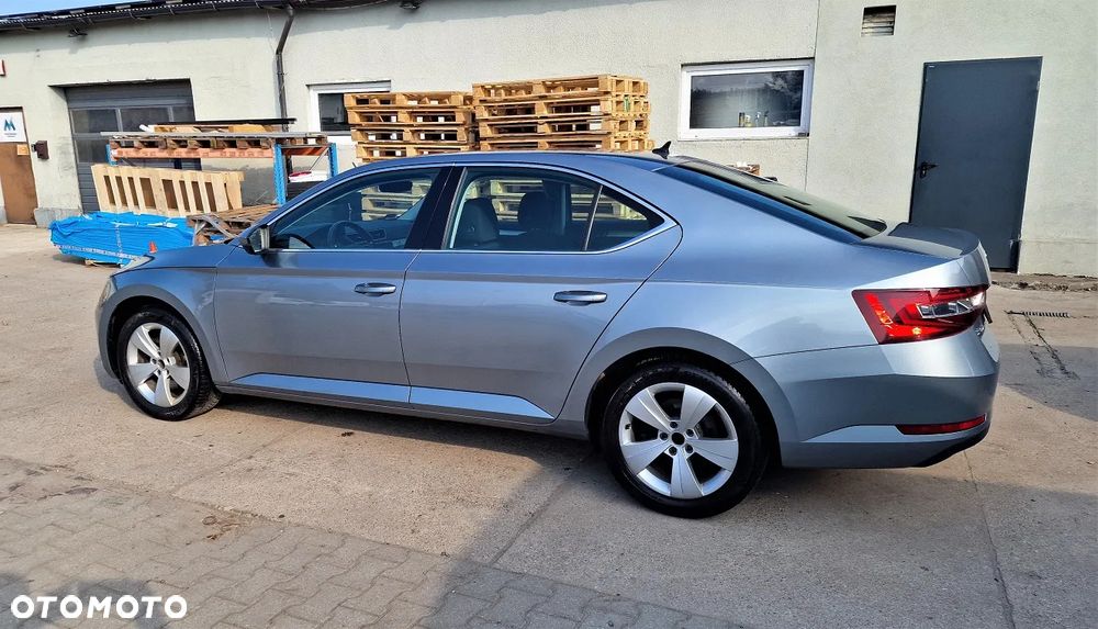 Skoda Superb 1.5 TSI ACT Style DSG - 3