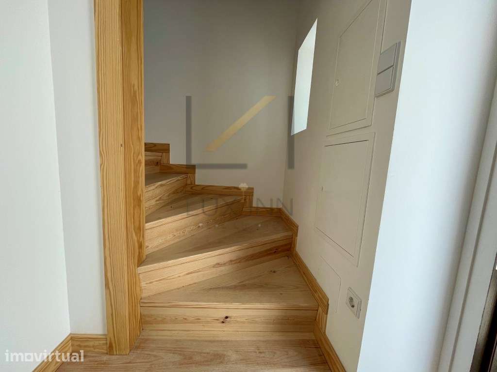 Apartamento T0 em Constância - Grande imagem: 4/25