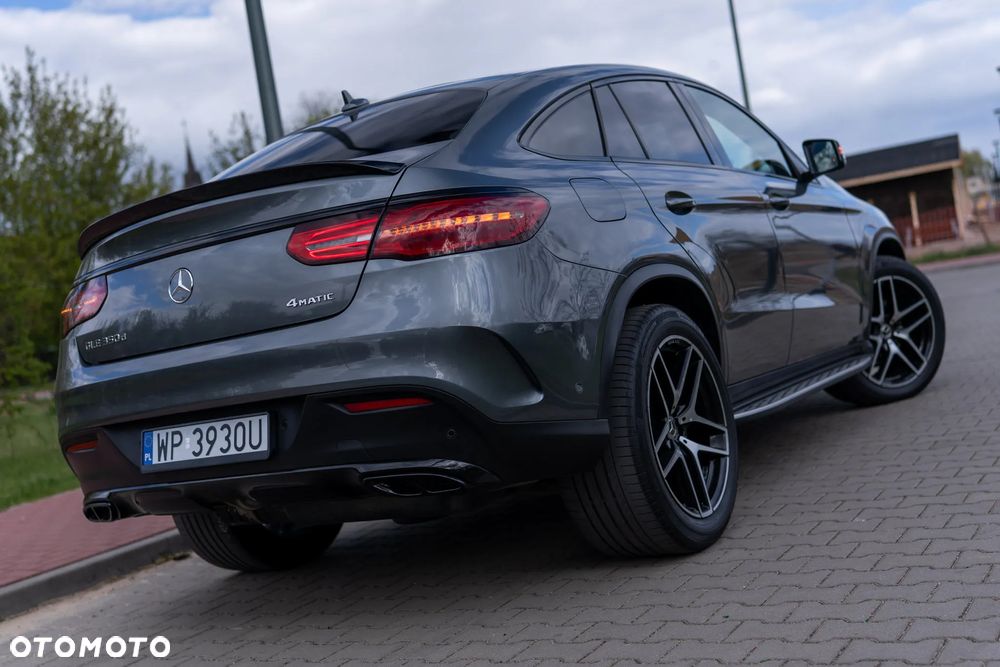 Mercedes-Benz GLE - 15