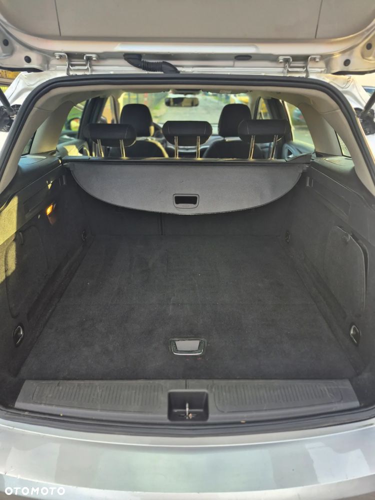 Opel Astra V 1.4 T Enjoy S&S - 9