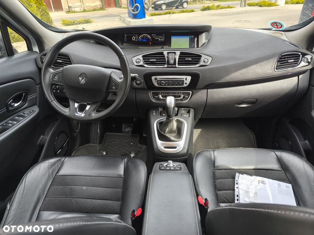 Renault Scenic 1.5 dCi Bose EDition EDC - 12