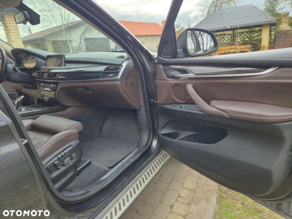 BMW X5 xDrive30d - 14