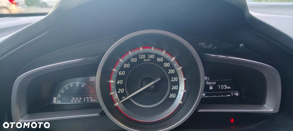 Mazda 3 SKYACTIV-G 120 NAKAMA - 16