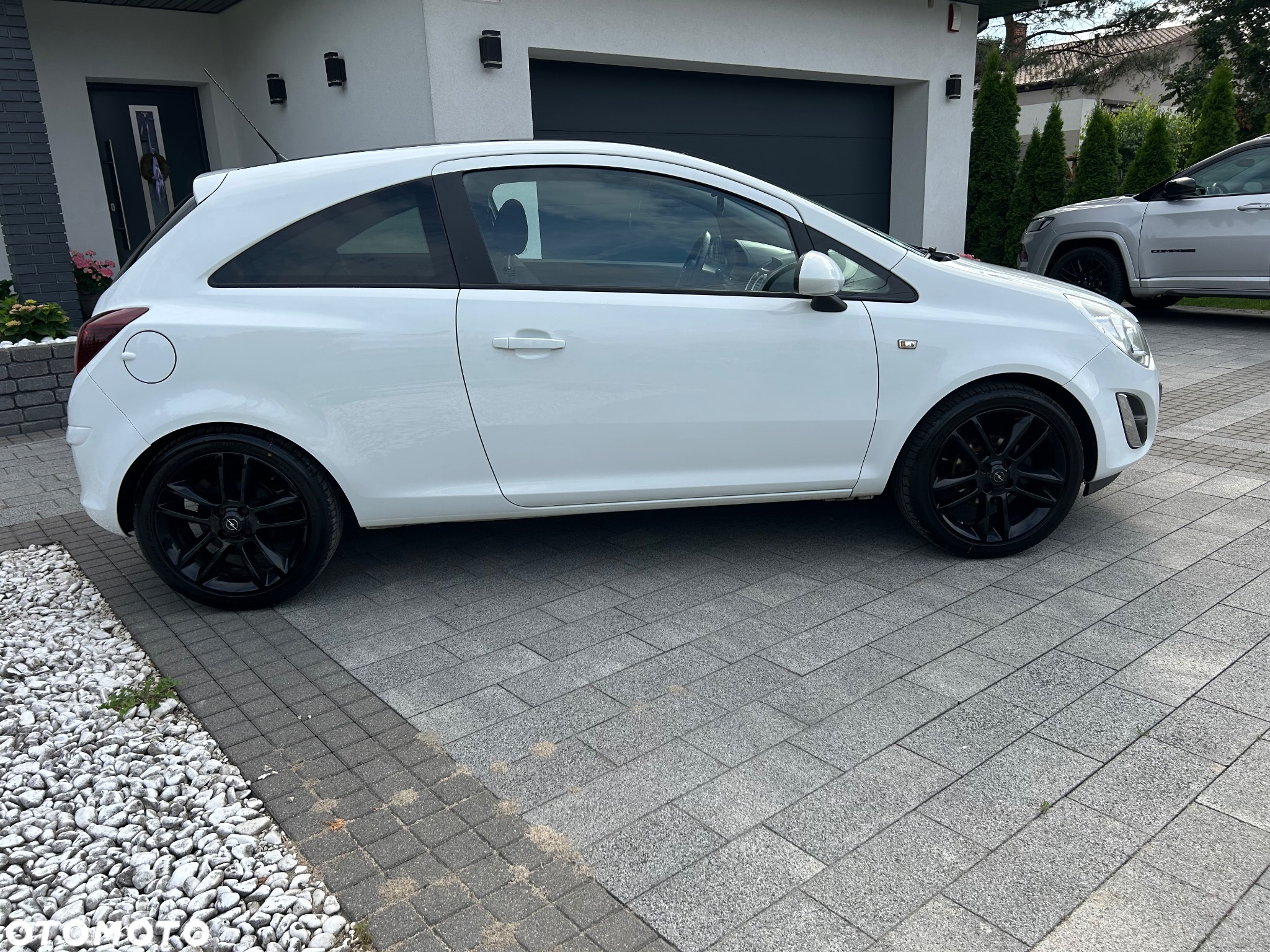 Opel Corsa 1.4 16V Color Edition - 9