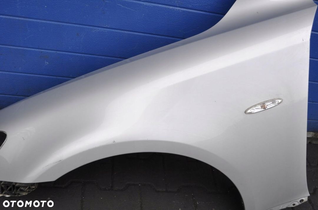 LEXUS IS II BŁOTNIK LEWY PRZÓD PRZEDNI 1G1 - 7
