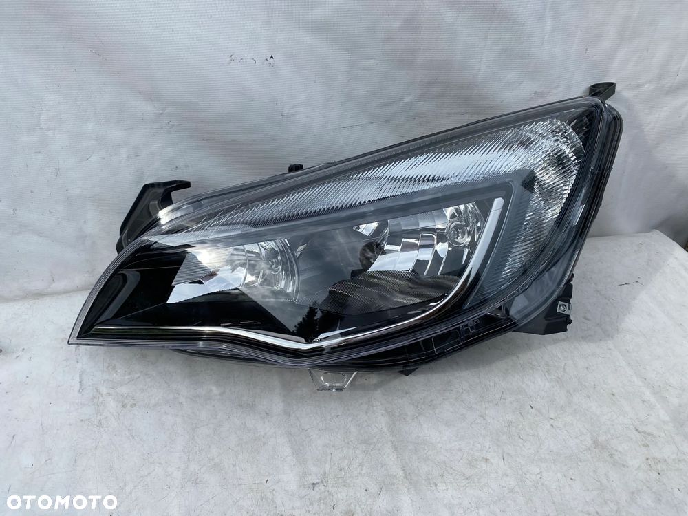 lampa astra j czarna z chromem H7 lift eu cała - 1