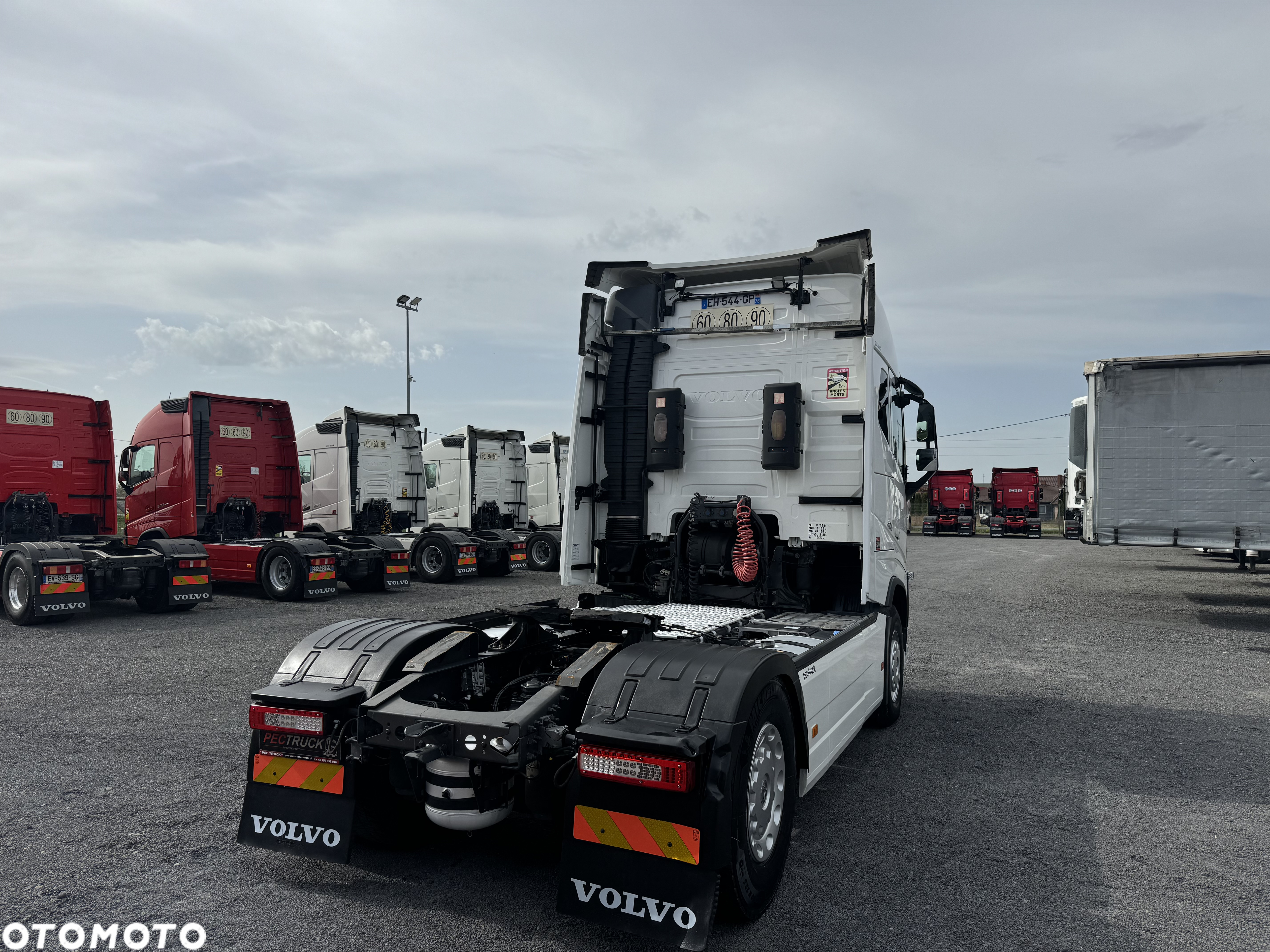 Volvo FH 500 / Automat / Full Spoiler / Lodówka / Klima Postojowa / 2 Zbiorniki / z Francji / - 7