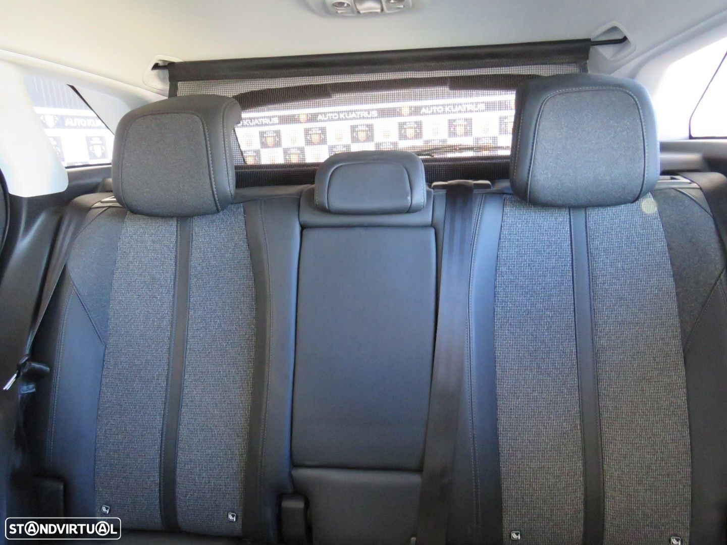 Peugeot 3008 1.5 BlueHDi Allure EAT8 - 20