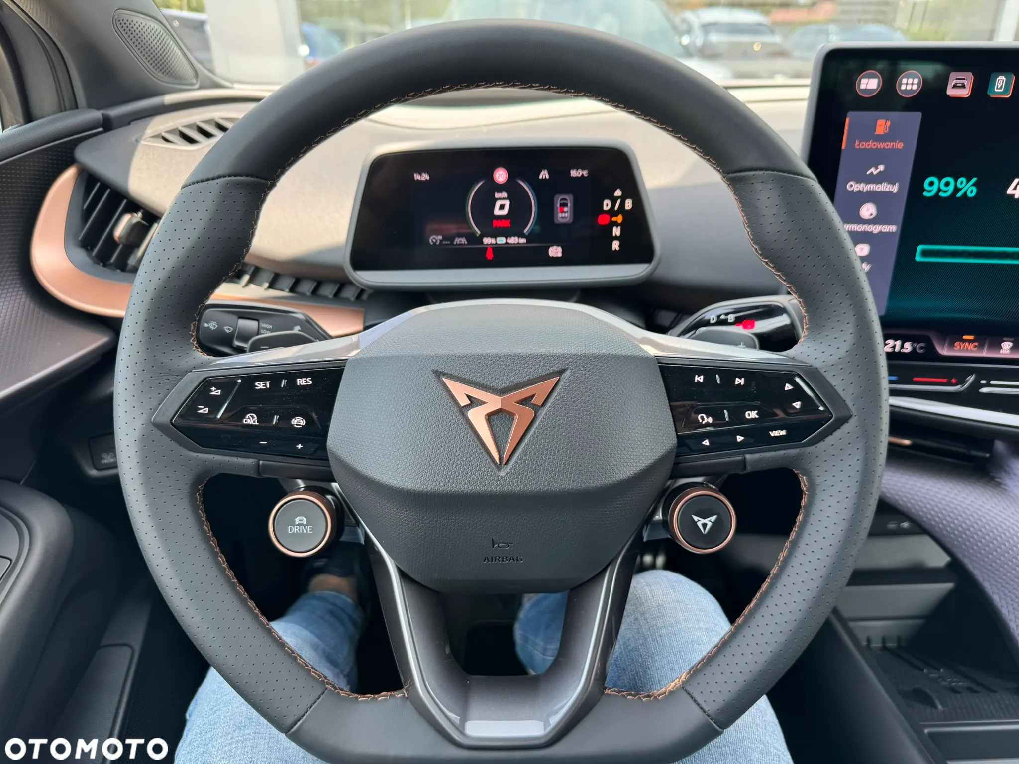 Cupra Tavascan - 18