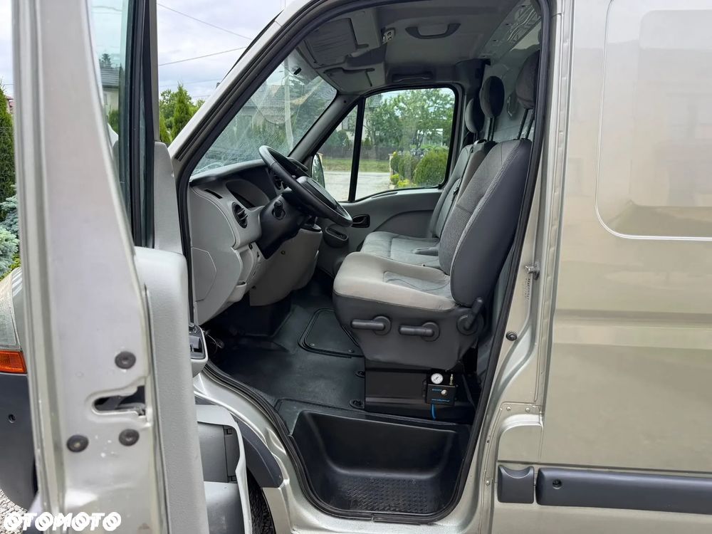 Renault Master - 22