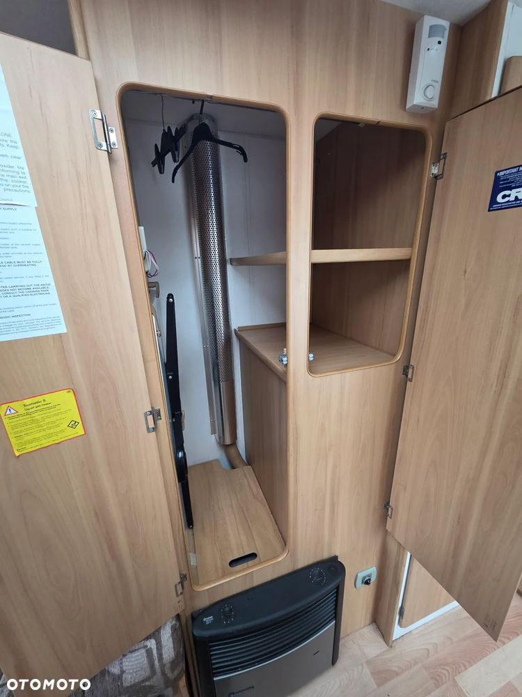 Avondale Arrow 380/2 - 8