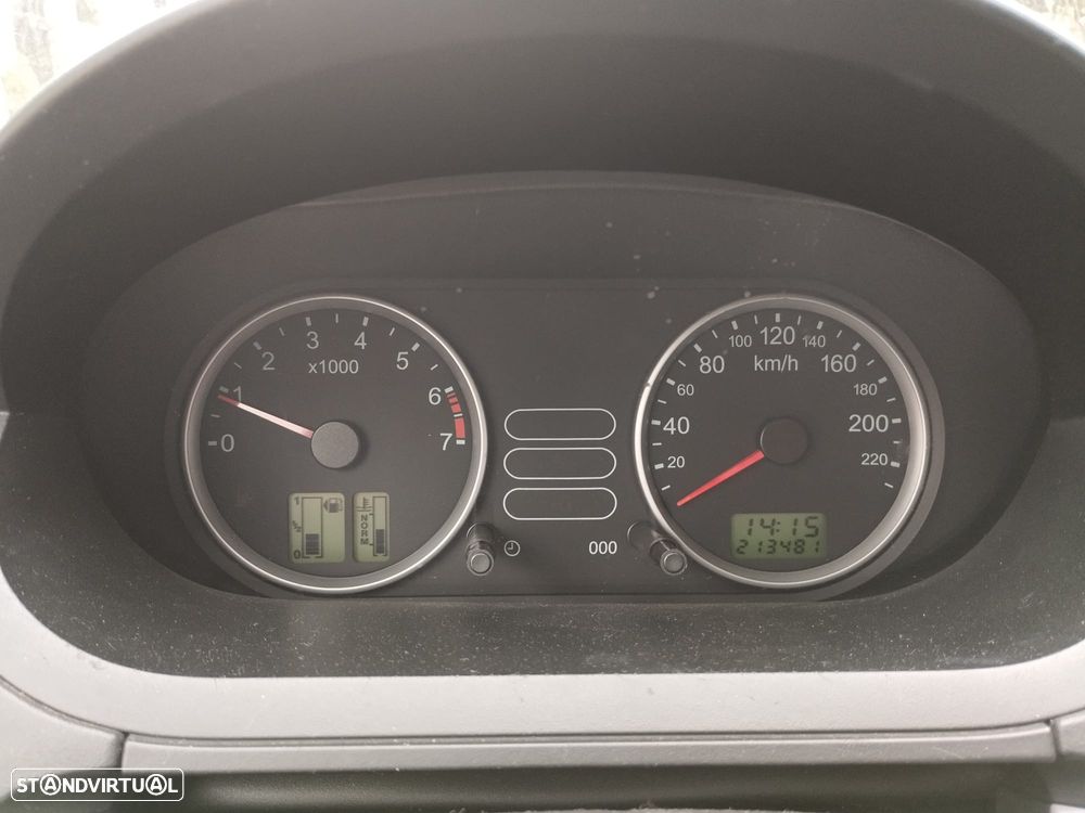 Ford Fiesta 1.25 Ghia - 7