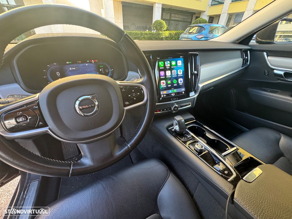 Volvo V90 2.0 T6 PHEV R-Design AWD - 9